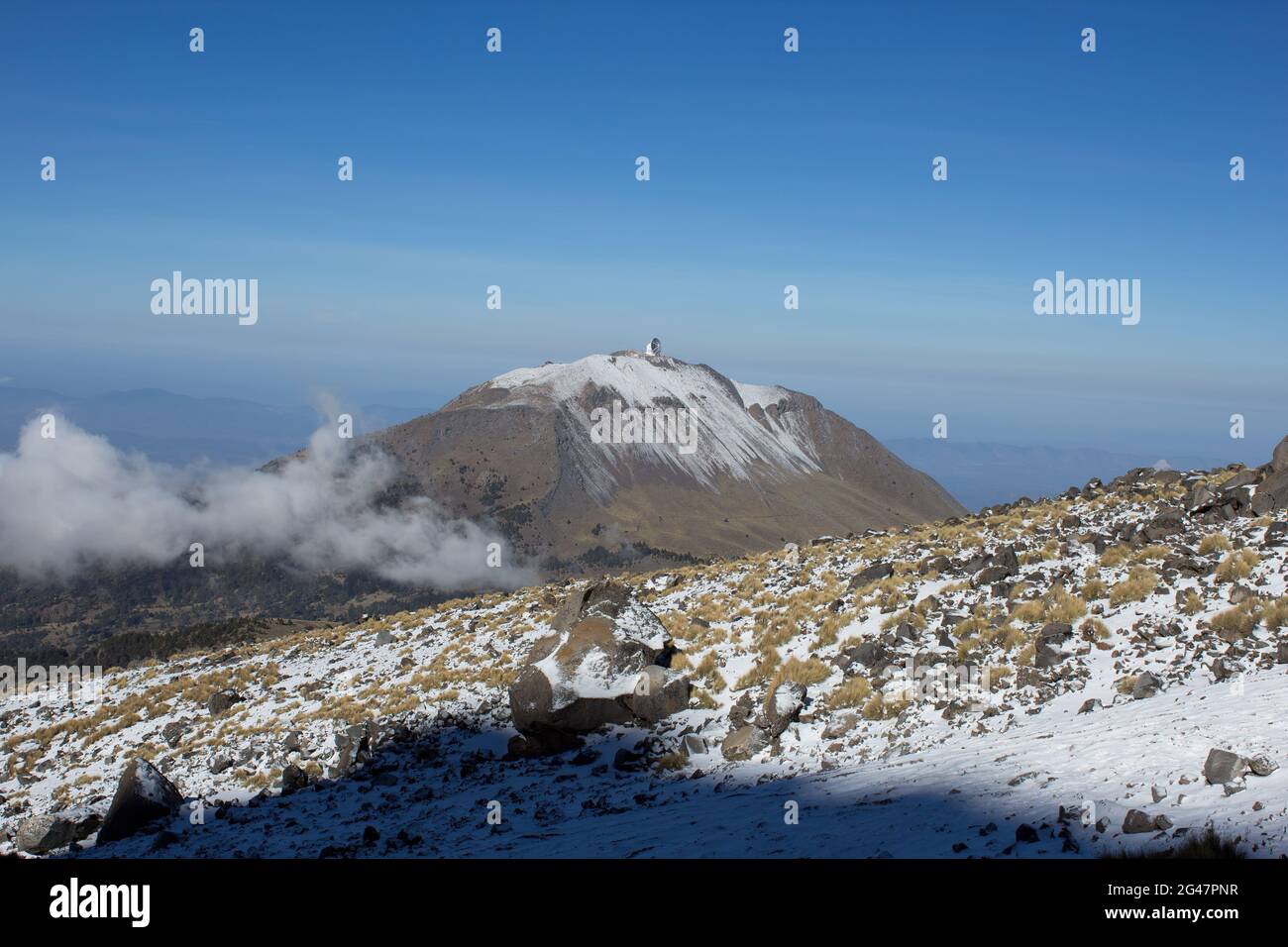 Grande telescopio millimetrico sulla cima della Sierra Negra nello stato messicano di Puebla Foto Stock