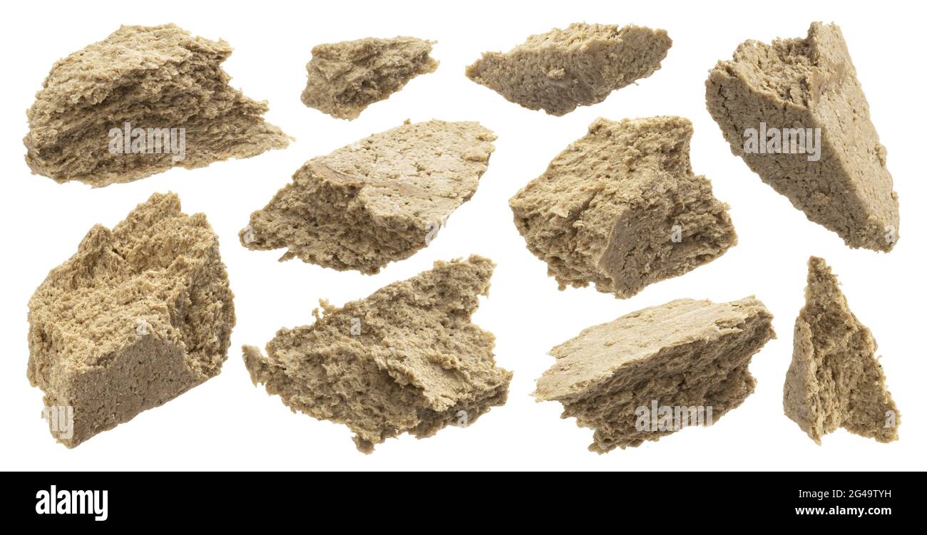 Halva di girasole isolato su sfondo bianco con tracciato di ritaglio Foto Stock