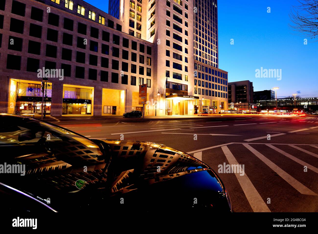 Berlin hotel astoria Kurfürstendamm,Hardenbergstraße 28, 10623 Berlin, germania, Christoph H. Mäckler, ku'damm, charlottenburg, Zoofenster, 118 m. Foto Stock