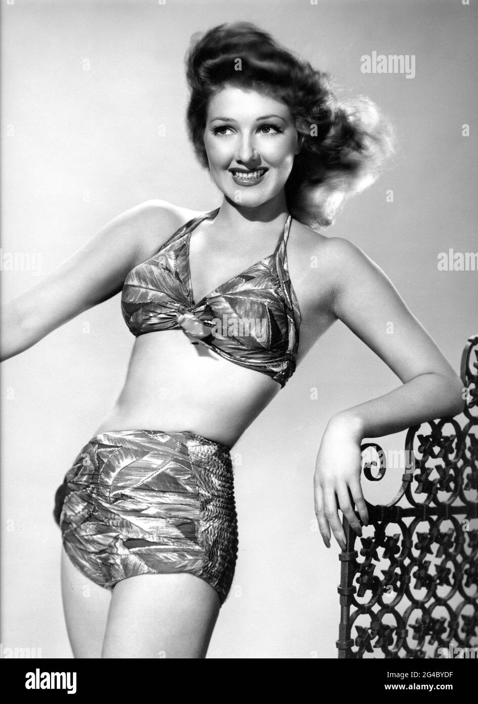 JEAN PARKER 1944 pin Up Ritratto di RAY JONES Pubblicità per Universal Pictures Foto Stock