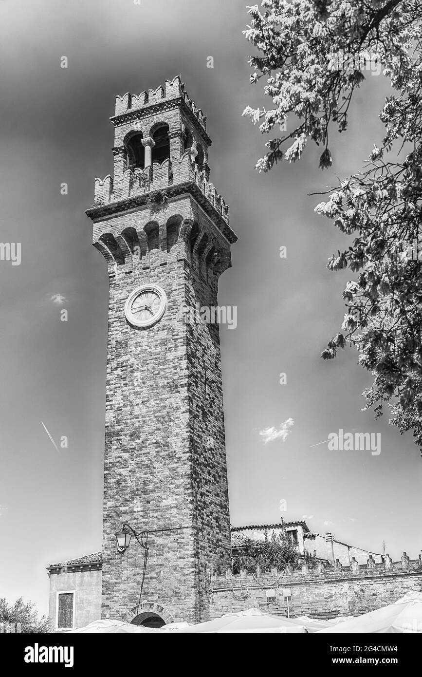 Clocktower iconico, landmark nell' isola di Murano, Venezia, Italia Foto Stock