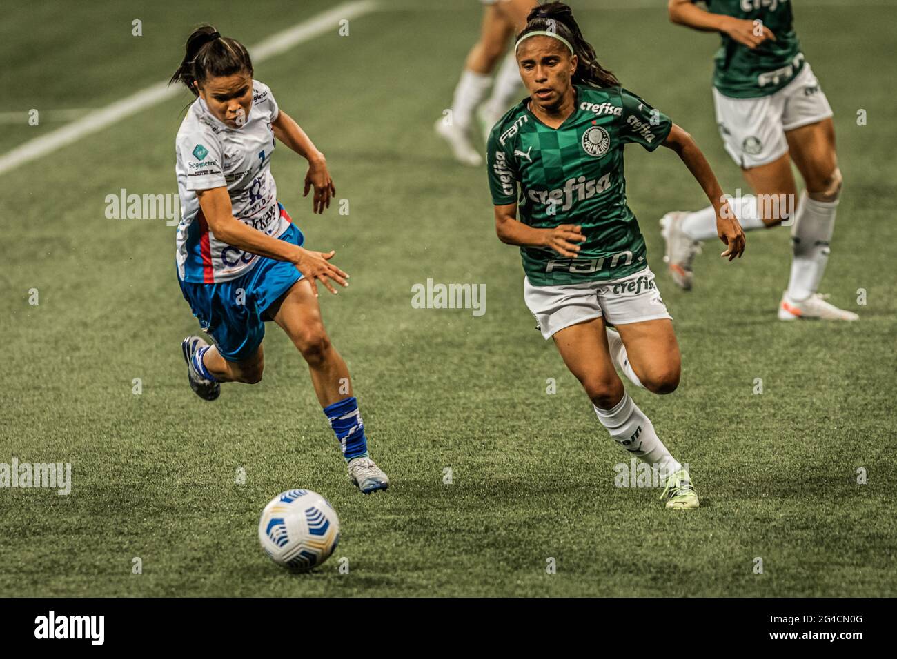 São PAULO, SP - 20.06.2021: PALMEIRAS X NAPOLI - Katrine nella partita tra Palmeiras X Napoli, valida per il 14° round del Campionato brasiliano di calcio Serie A1, Donne del 2021, che si tiene ad Allianz Parque, questa domenica (20). (Foto: Van Campos/Fotoarena) Foto Stock