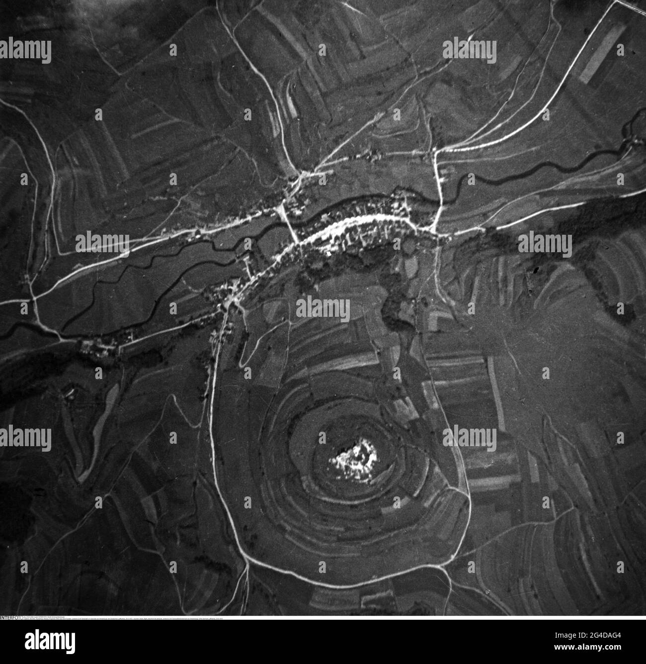 turismo, viaggio, volo, vista dalla finestra, Junkers G 38 'Generalfeldmarschall von Hindenburg' della Lufthansa tedesca, ESCLUSIVAMENTE EDITORIALE Foto Stock