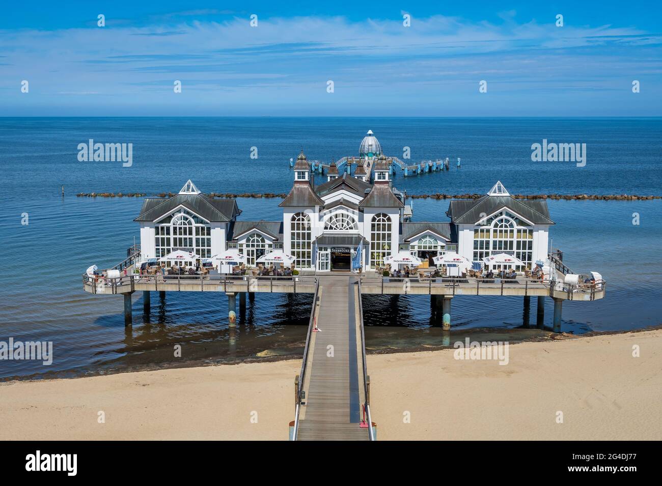 Molo di Sellin sull'isola di Rügen, nel Mar Baltico, in Germania Foto Stock