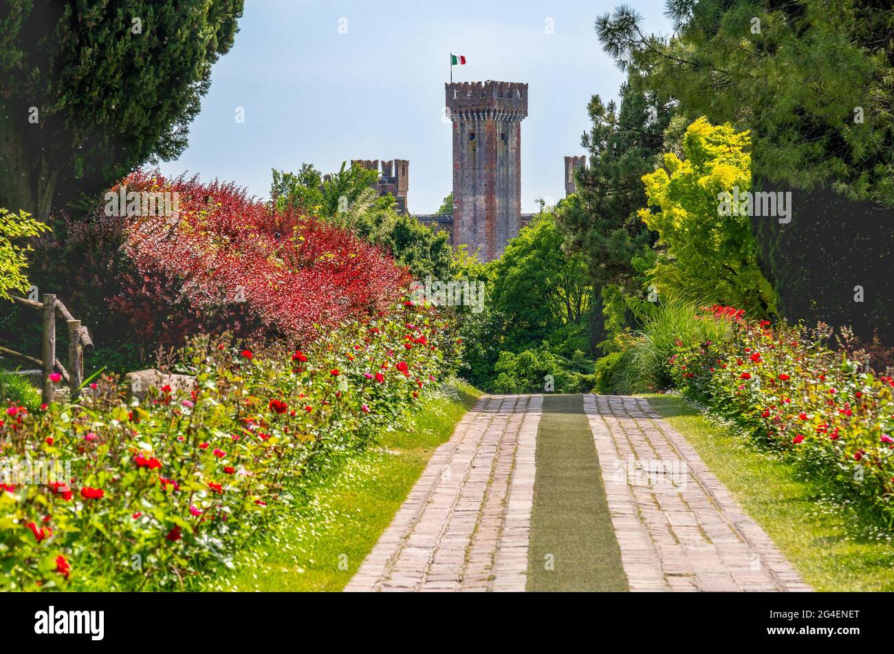 giardini del parco giardino Sigurta Castello di Valeggio sul Mincio sfondo Verona - Veneto regione - Italia punto di riferimento Foto Stock