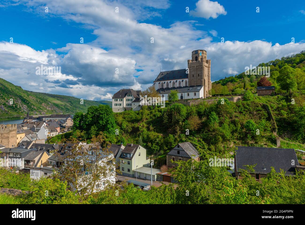 Fortificazione sacrale Chiesa di San Martino´s nella città storica di Oberwesel, Valle del Medio Reno, Patrimonio dell'Umanità dell'UNESCO, Renania-Palatinato, Germania Foto Stock