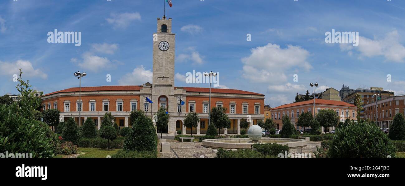 Palazzo Comunale in Latina, edificio degli anni '30 in stile architettonico fascista, Italia Foto Stock