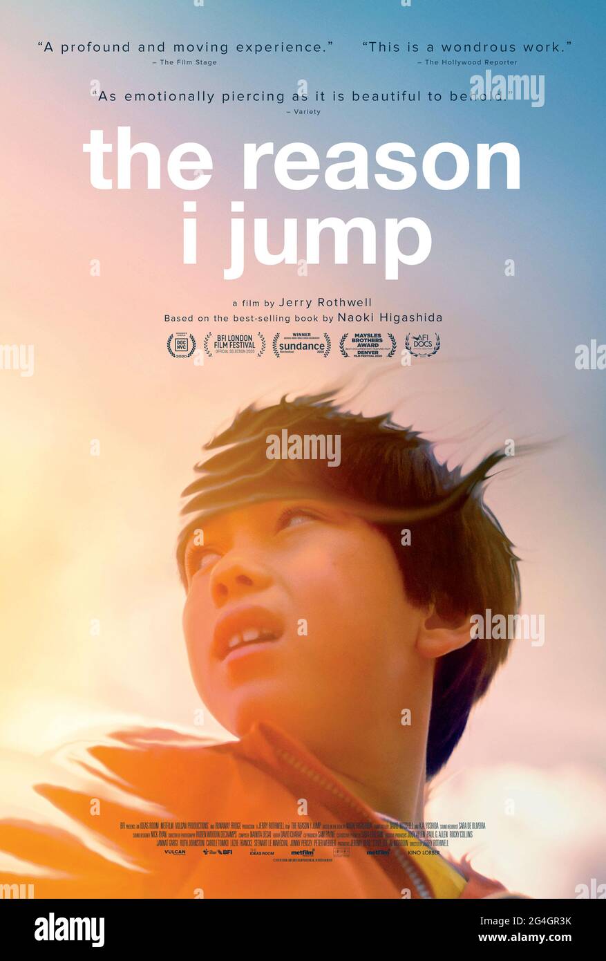 The Reason i Jump (2020) diretto da Jerry Rothwell e interpretato da Jim Fujiwara, David Mitchell e Jordan o'Donegan. Documentario sulle persone autistiche non parlanti in tutto il mondo. Foto Stock