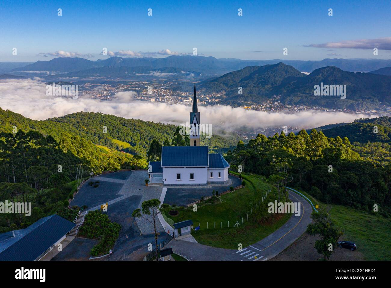 Foto aerea di Jaraguá do sul chiesa di Santa Catarina chiesetta alpina Foto Stock