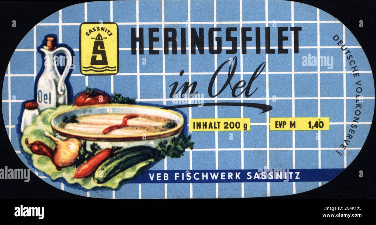 Cibo, alimenti in scatola, filetto di aringa affumicato in olio, etichetta di stagno, VEB Fischwerk Sassnitz, anni settanta, DIRITTI-AGGIUNTIVI-CLEARANCE-INFO-NON-DISPONIBILE Foto Stock
