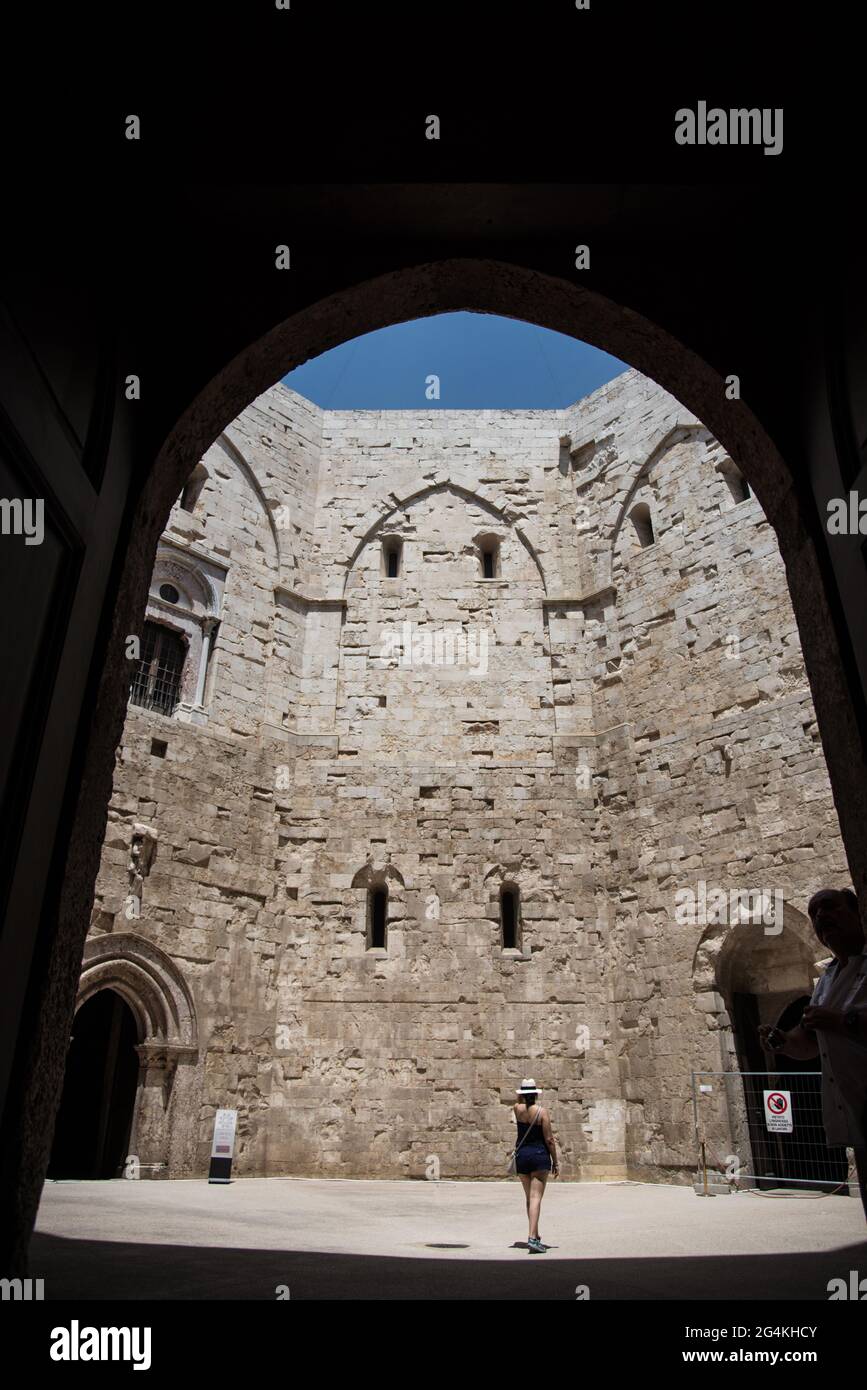 Castello di Castel del Monte, Santa Maria del Monte, Andria, Puglia, Italia, Europa Foto Stock