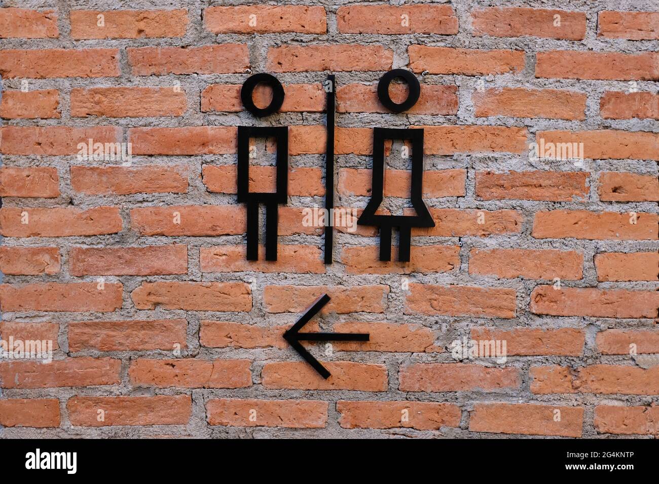 Segnaletica per i bagni uomo e donna, Chiang mai Thailandia. Foto Stock