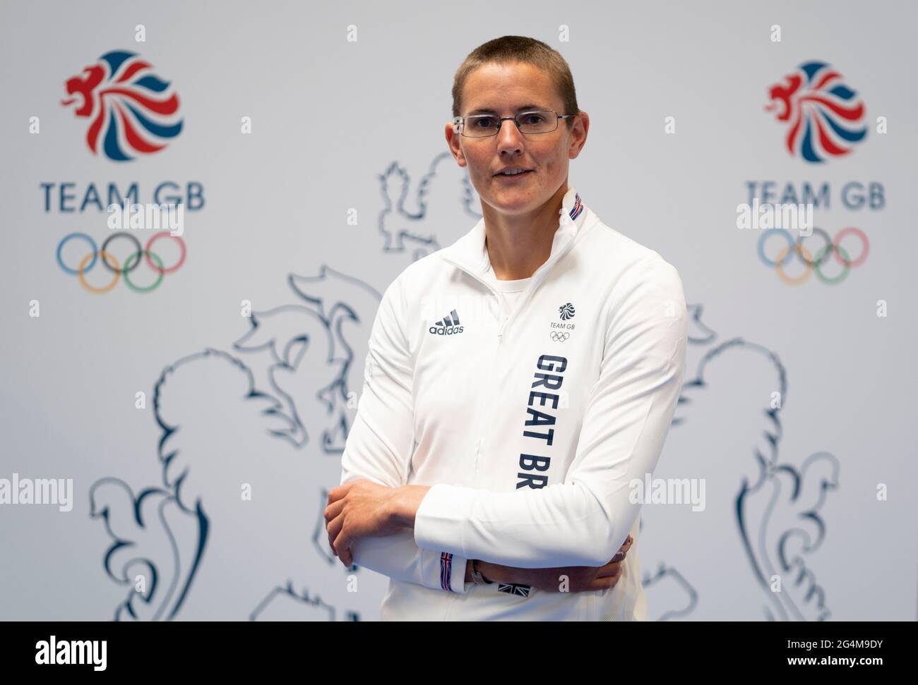 Alison Young durante la sessione di kitting out per le Olimpiadi di Tokyo 2020 al Birmingham NEC, Regno Unito. Data immagine: Martedì 22 giugno 2021. Foto Stock