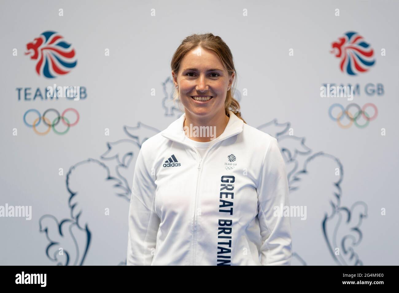 Anna Burnet durante la sessione di kitting out per le Olimpiadi di Tokyo 2020 al Birmingham NEC, Regno Unito. Data immagine: Martedì 22 giugno 2021. Foto Stock