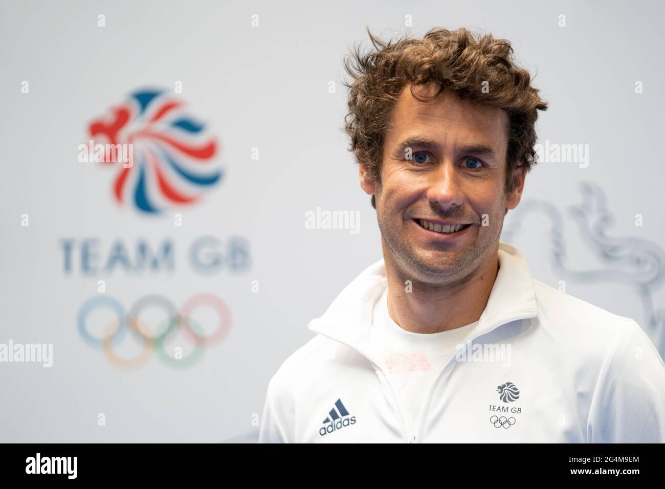 John Gisson durante la sessione di kitting out per le Olimpiadi di Tokyo 2020 al Birmingham NEC, Regno Unito. Data immagine: Martedì 22 giugno 2021. Foto Stock