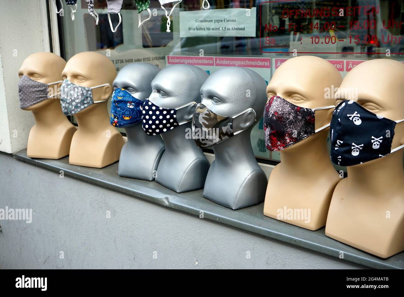 Symbolbild: Masken, Mund-Nase-Masken, Coronavirus, Covid19, Berlin (nur fuer redaktionelle Verwendung. Keine Werbung. Referenzdatenbank: http://www.3 Foto Stock