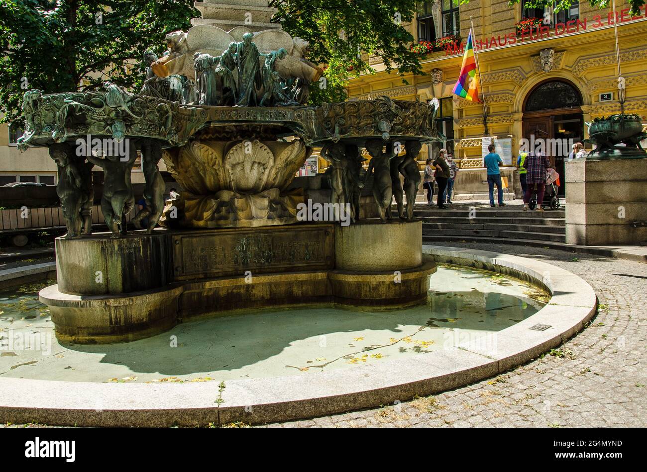 Vienna 3° distretto comunale di Saint Charles Borromeo (Karl-Borromäus-Platz) Foto Stock