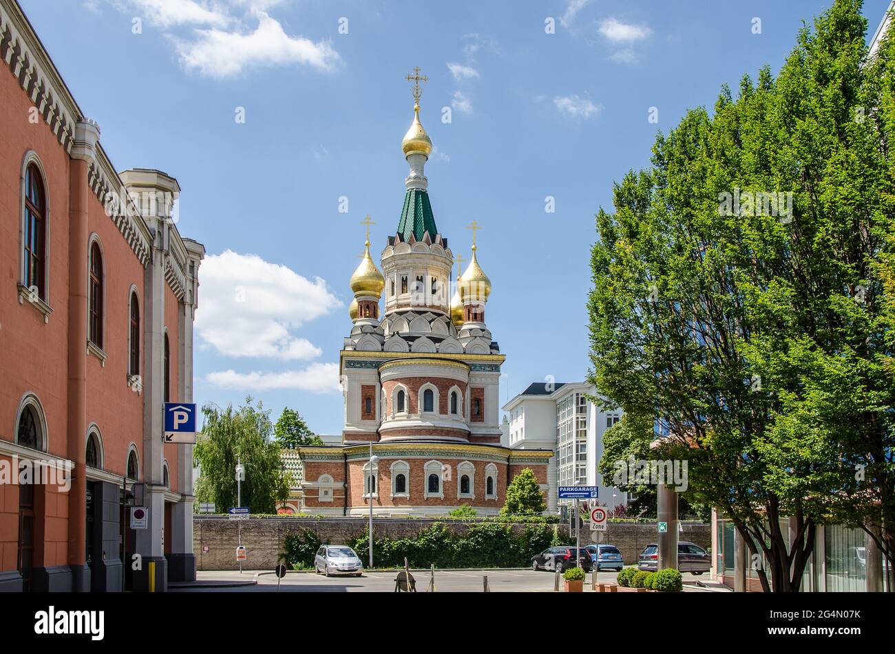 La splendida cattedrale ortodossa russa di San Nicola si trova nel terzo distretto di Vienna, nel cuore del quartiere diplomatico della città. Foto Stock