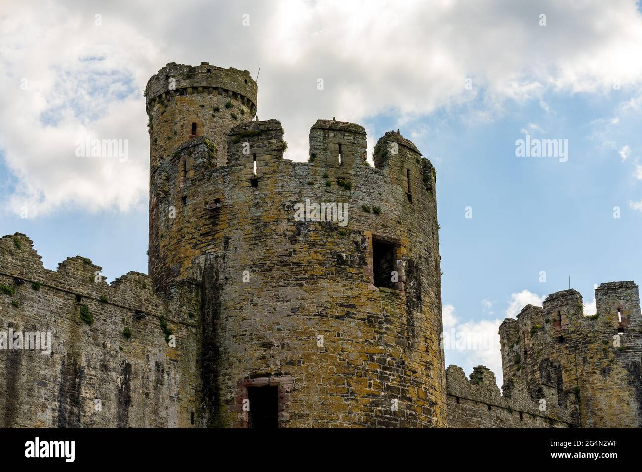 Torre del castello di Conway e merli Galles UK Foto Stock