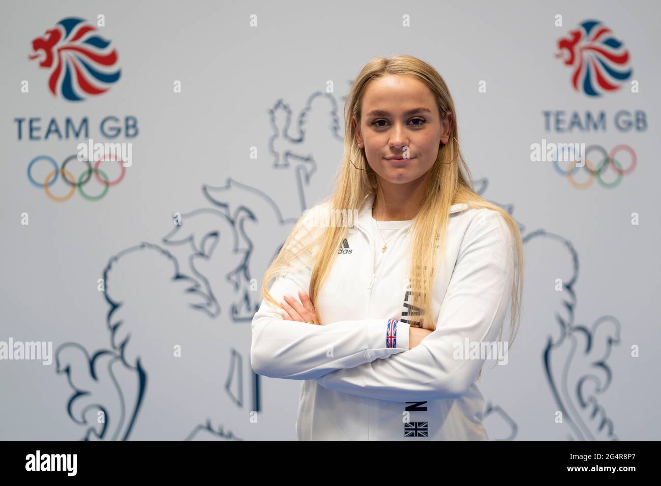 Isabelle Thorpe durante la sessione di kitting out per le Olimpiadi di Tokyo 2020 al Birmingham NEC, UK. Data immagine: Martedì 22 giugno 2021. Foto Stock