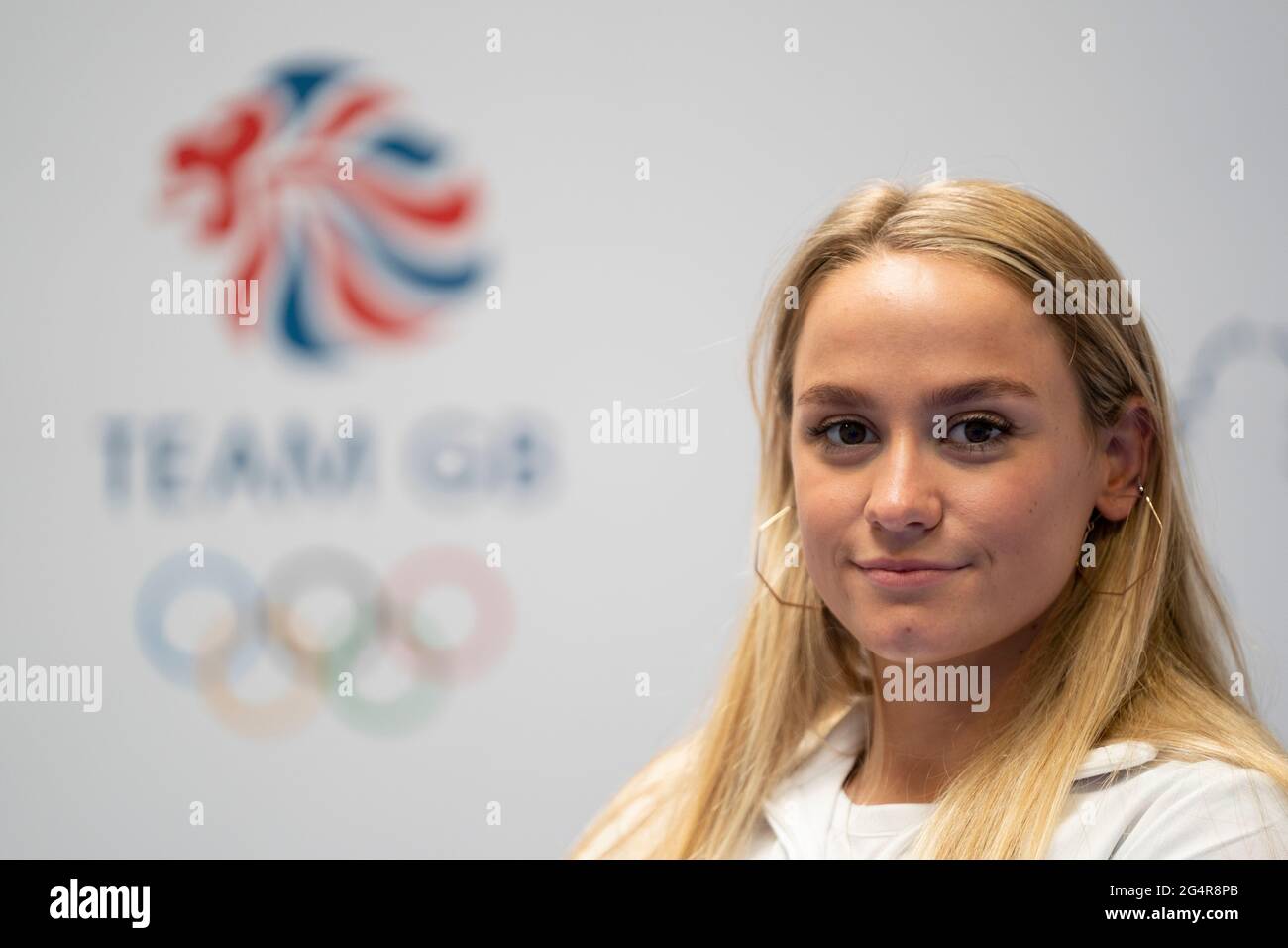 Isabelle Thorpe durante la sessione di kitting out per le Olimpiadi di Tokyo 2020 al Birmingham NEC, UK. Data immagine: Martedì 22 giugno 2021. Foto Stock