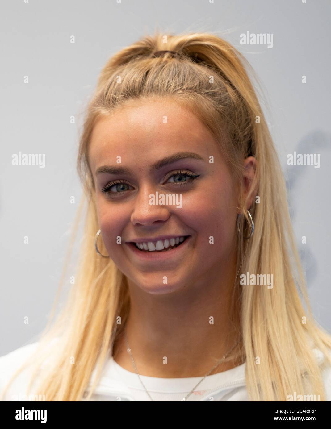 Kate Shortman durante la sessione di kitting out per le Olimpiadi di Tokyo 2020 al Birmingham NEC, UK. Data immagine: Martedì 22 giugno 2021. Foto Stock