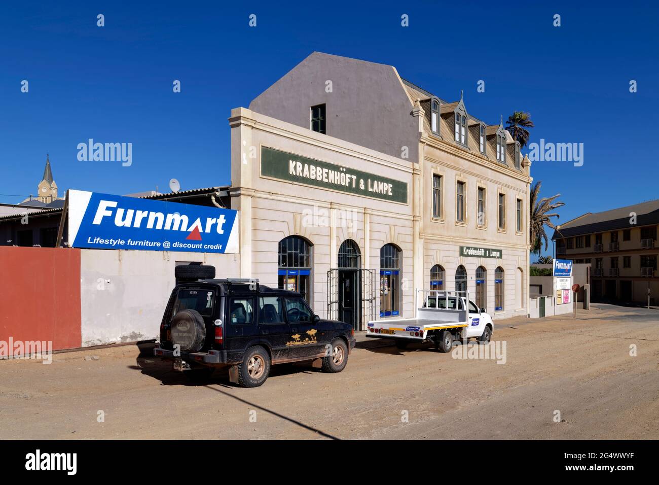 Lüderitz: Residenza storica e business house 'Krabbenhöft und Lampe' (costruito nel 1909) a Bismarck Strasse, era coloniale tedesca, regione Karas, Namibia Foto Stock