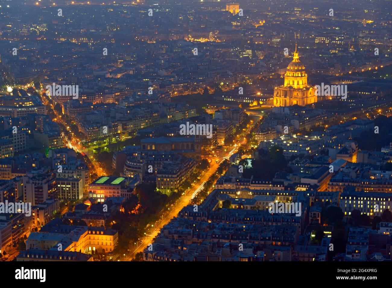 FRANCIA, PARIGI (75), PARIGI DI NOTTE VISTA DALLA TORRE MONTPARNASSE Foto Stock