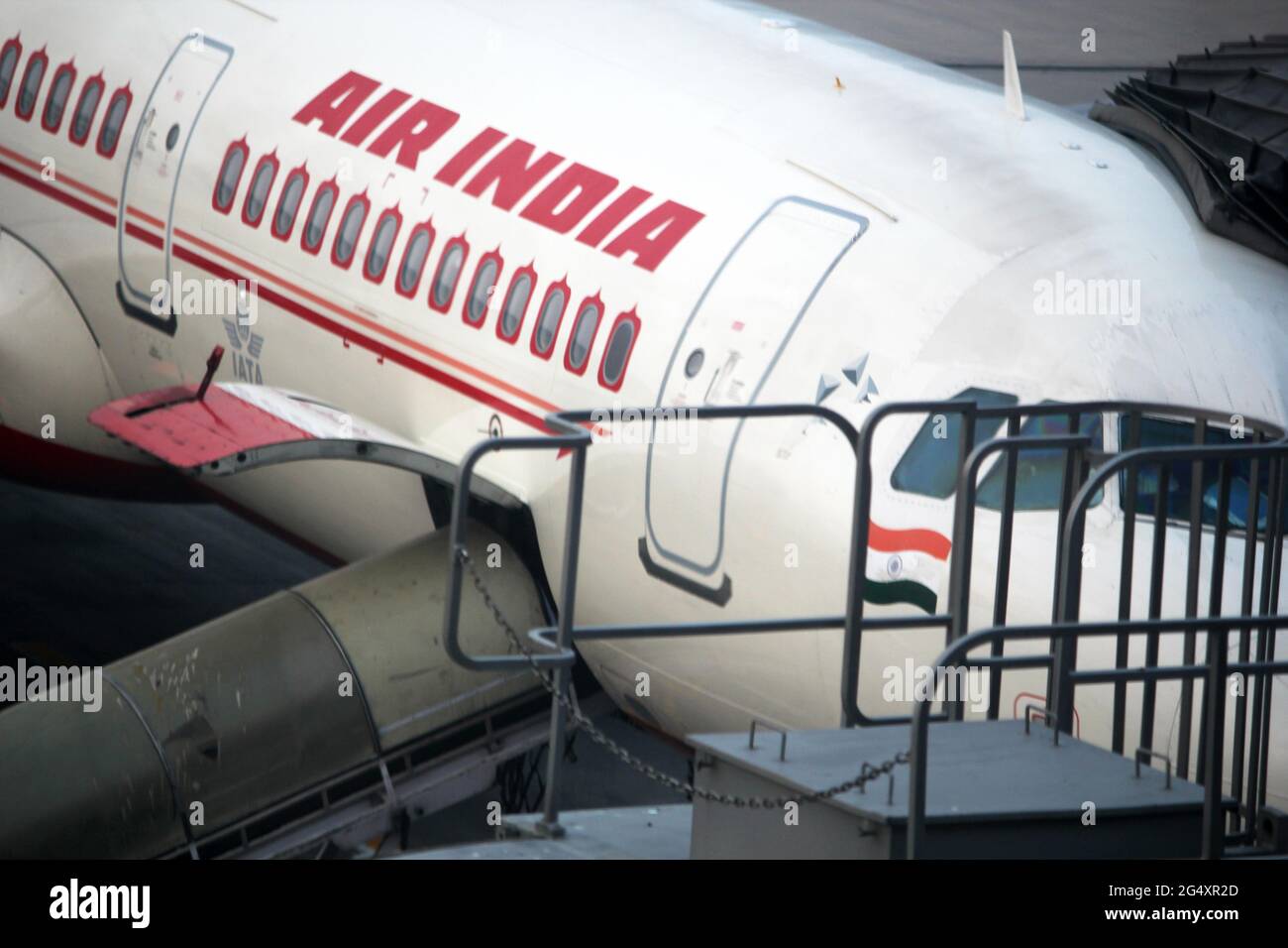 Delhi, India. 18 dicembre 2014. Carico / scarico bagagli in aereo passeggeri. Foto Stock