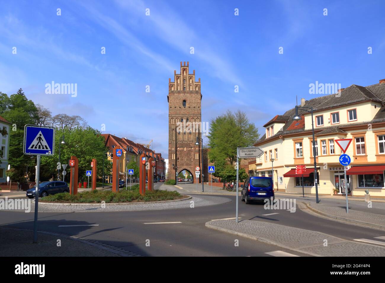 Maggio 14 2021 - Anklam/Germania: Vita di piccola città in primavera Foto Stock