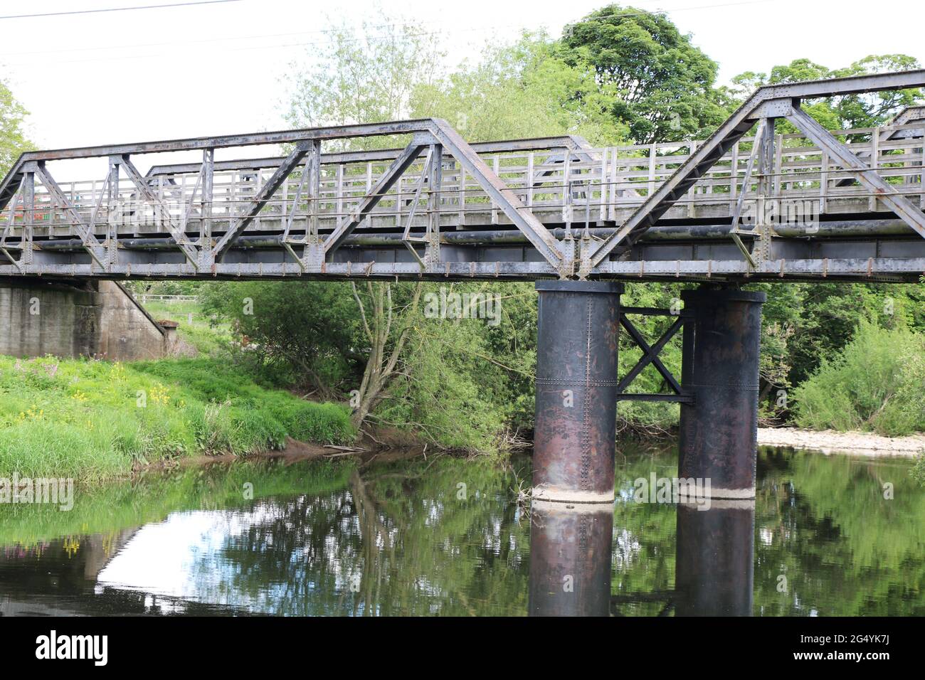 Ponte sul fiume Swale, Yorkshire, Regno Unito Foto Stock