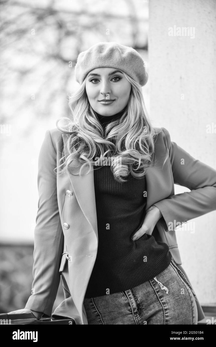 Abbigliamento vintage donna deals