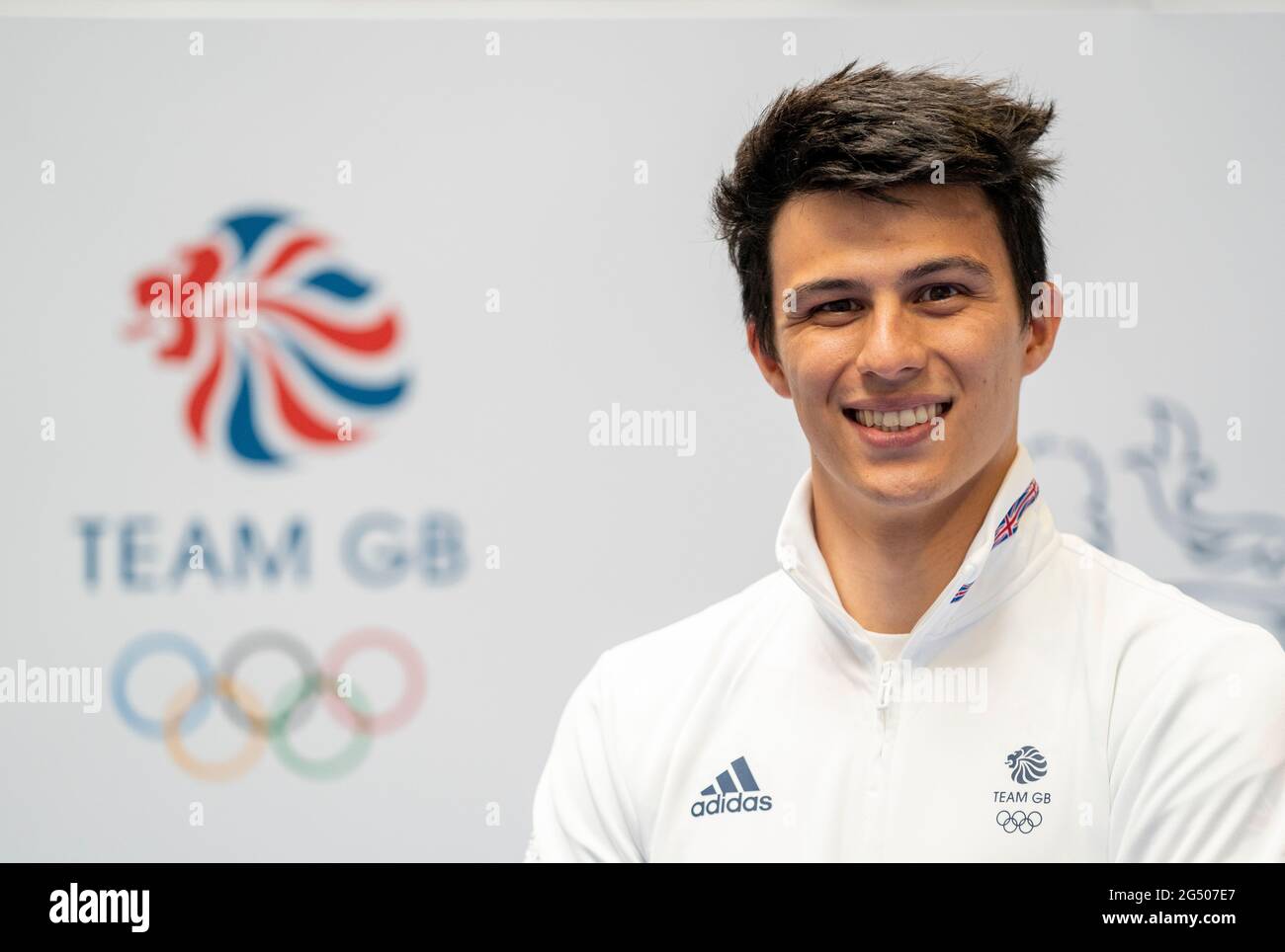 Joseph Choong durante la sessione di kitting out per le Olimpiadi di Tokyo 2020 al Birmingham NEC, Regno Unito. Data immagine: Lunedì 21 giugno 2021. Foto Stock