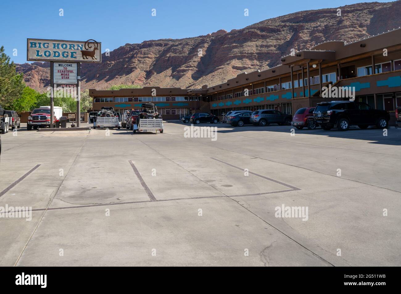 Moab, Utah - 12 maggio 2021: Il Big Horn Lodge è un motel in stile motorcourt situato in città Foto Stock