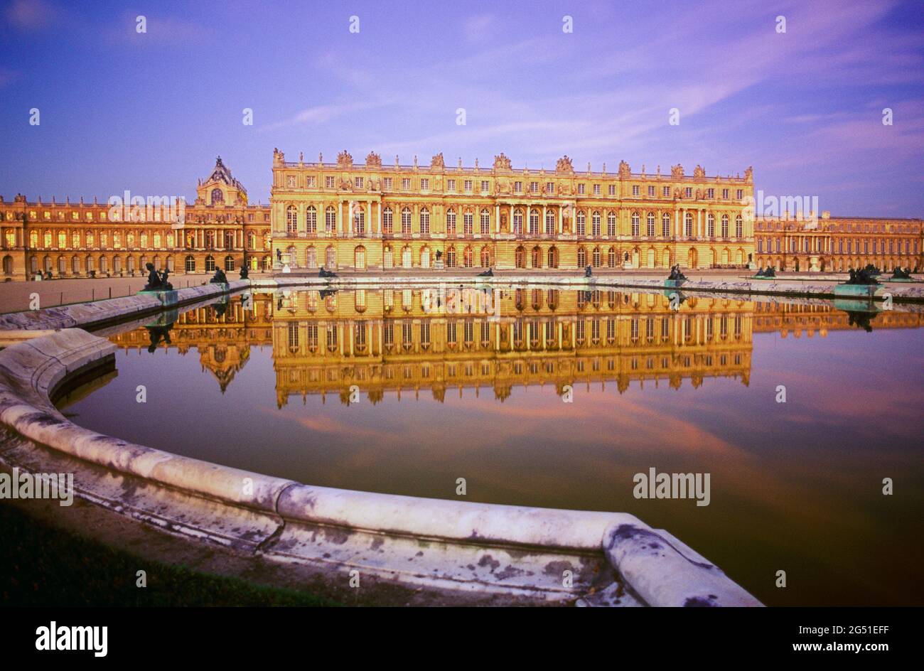 Vista esterna del Palazzo di Versailles, Versailles, Ile-de-France, Francia Foto Stock