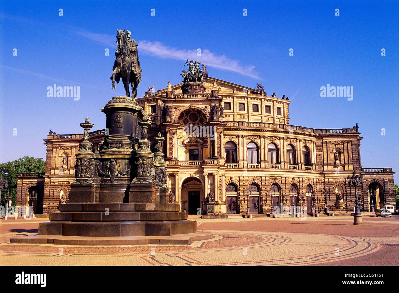 Vista esterna del Semper Opera House, Dresda, Sassonia, Germania Foto Stock