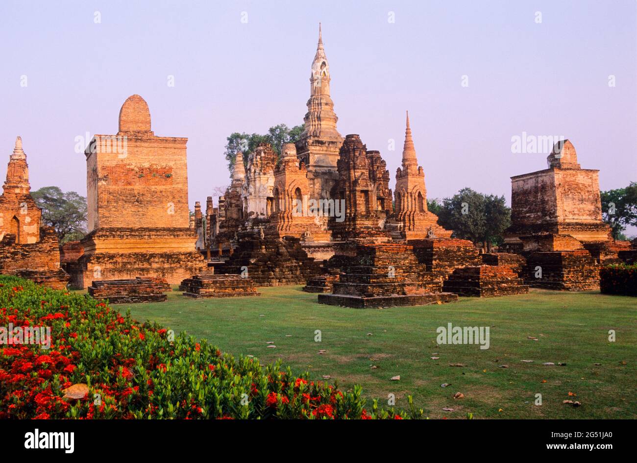 Wat Phra si Mahathat tempio, Sukhothai Historical Park, Thailandia Foto Stock