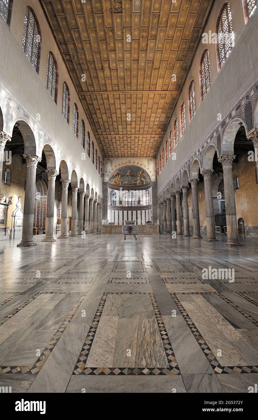 Italia, Roma, Aventino, Basilica di Santa Sabina Foto Stock
