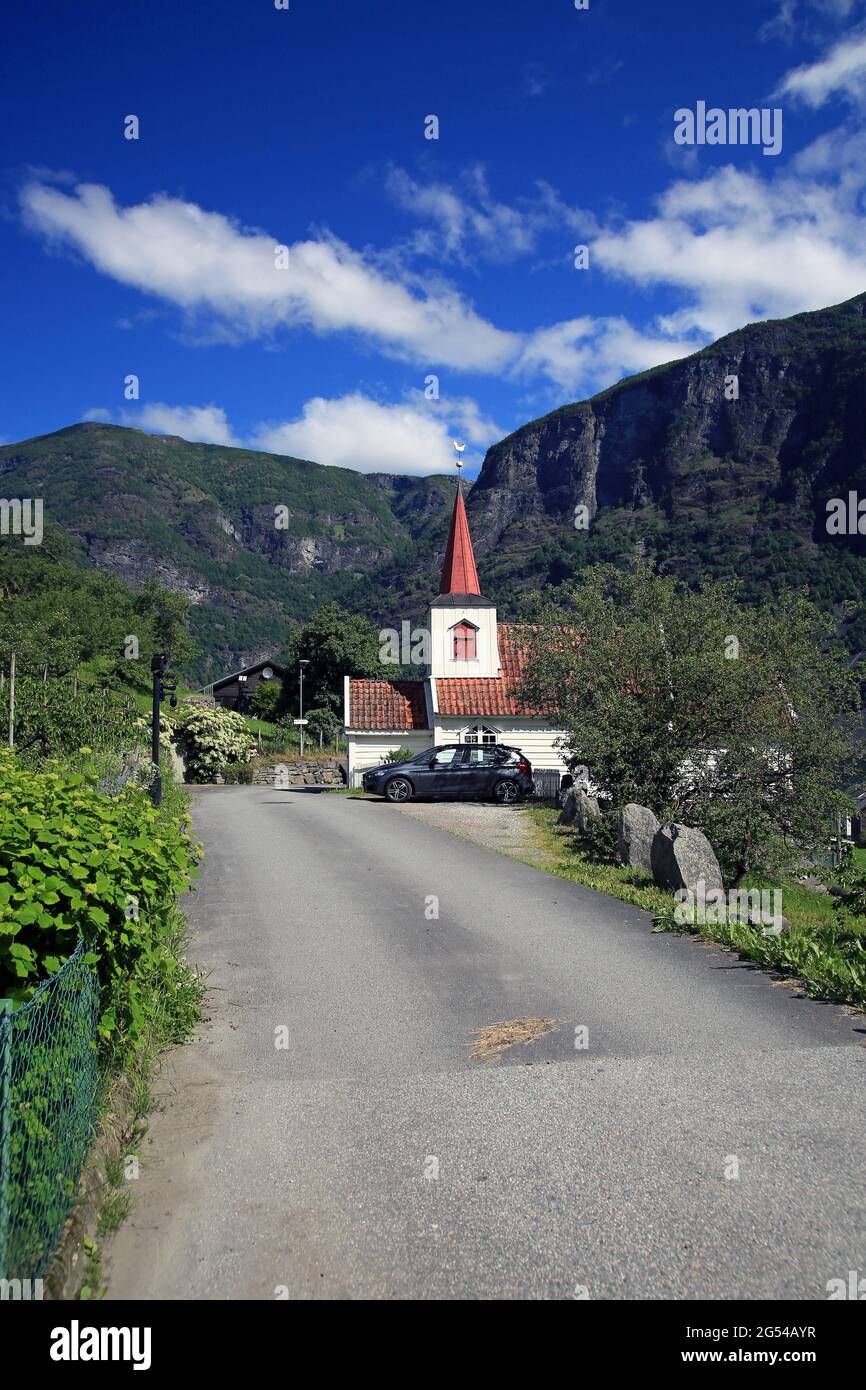 Undredal Stave Chiesa, la più piccola chiesa d'Europa Foto Stock