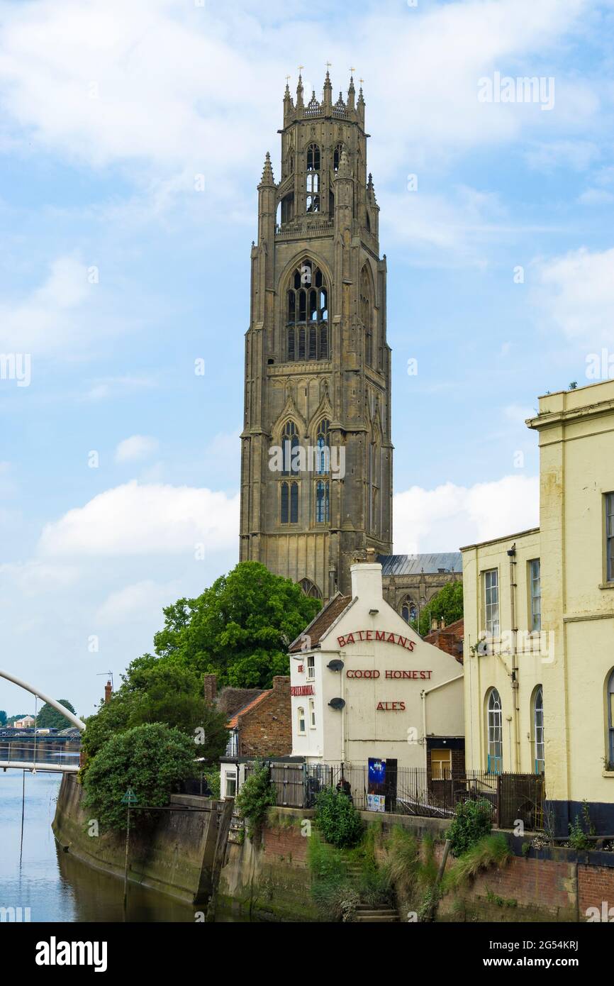 Chiesa di St Botolphs dal ponte cittadino Boston Lincolnshire 2021 Foto Stock