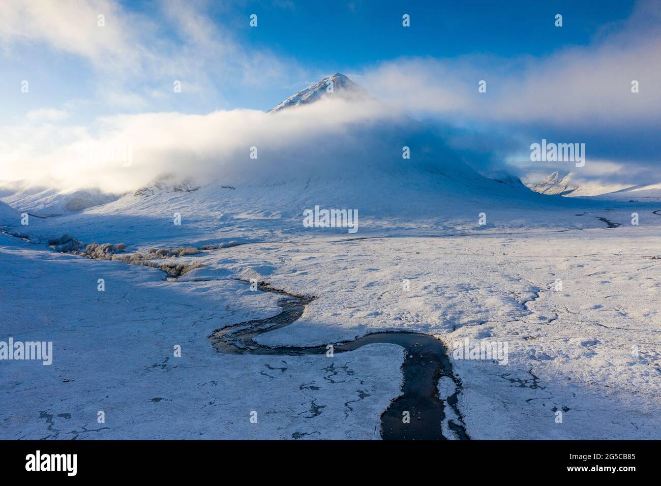 Veduta aerea di Glen Coe nella neve, Highland , Scozia, Regno Unito Foto Stock