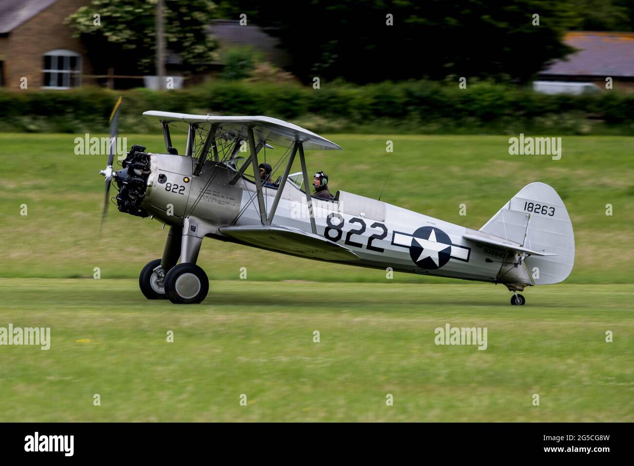 Stearman (Boeing) modello 75 biplano all'Aerodromo Old Warden Foto Stock