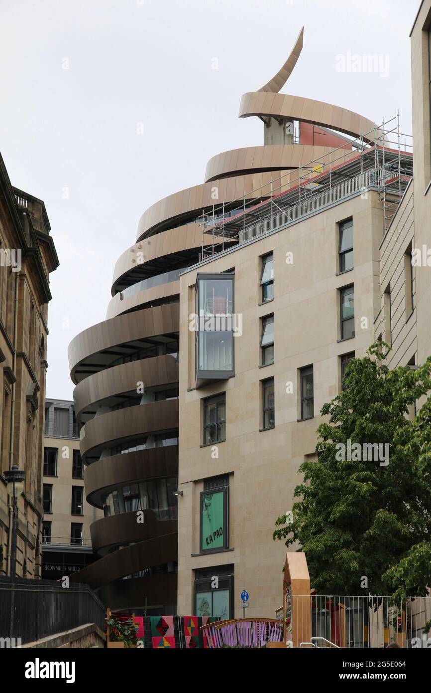 Lato del nuovo Centro commerciale Open St James Quarter a Edimburgo, Scozia Foto Stock