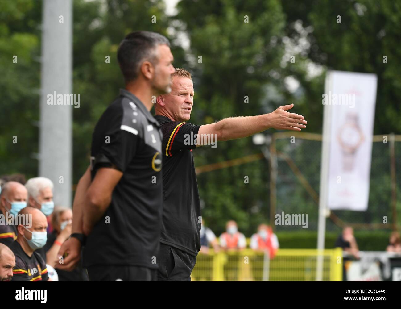 Il capo allenatore di Mechelen Wouter Vrancken reagisce durante la partita tra tempo Overijse e la prima squadra di calcio belga KV Mechelen, il primo ven Foto Stock