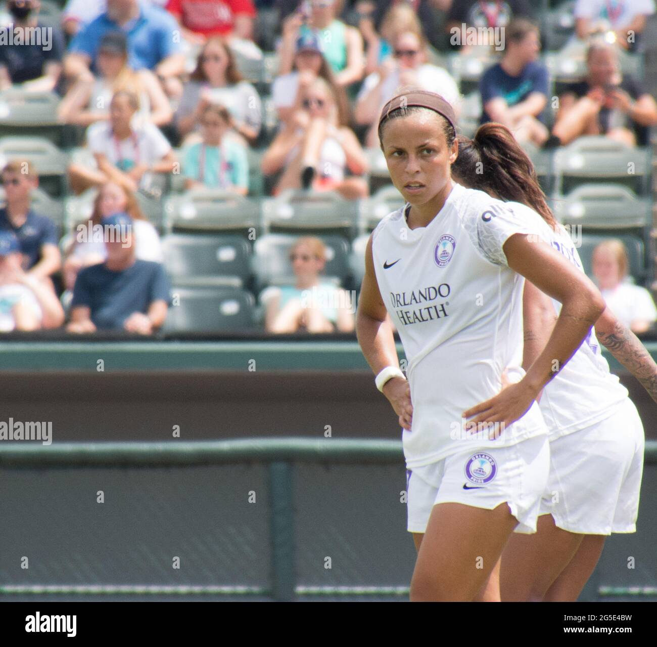 Kansas City, Stati Uniti. 23 Giugno 2021. Chelsee Washington (27 Orlando Pride) durante la partita della National Women's Soccer League tra Kansas City NWSL e Orlando Pride al Legends Field di Kansas City, Kansas. NESSUN UTILIZZO COMMERCIALE. Credit: SPP Sport Press Photo. /Alamy Live News Foto Stock
