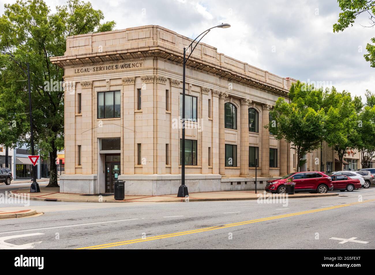 GREENVILLE, SC, USA-23 GIUGNO 2021: Edificio dell'agenzia di servizi legali del South Carolina. Foto Stock