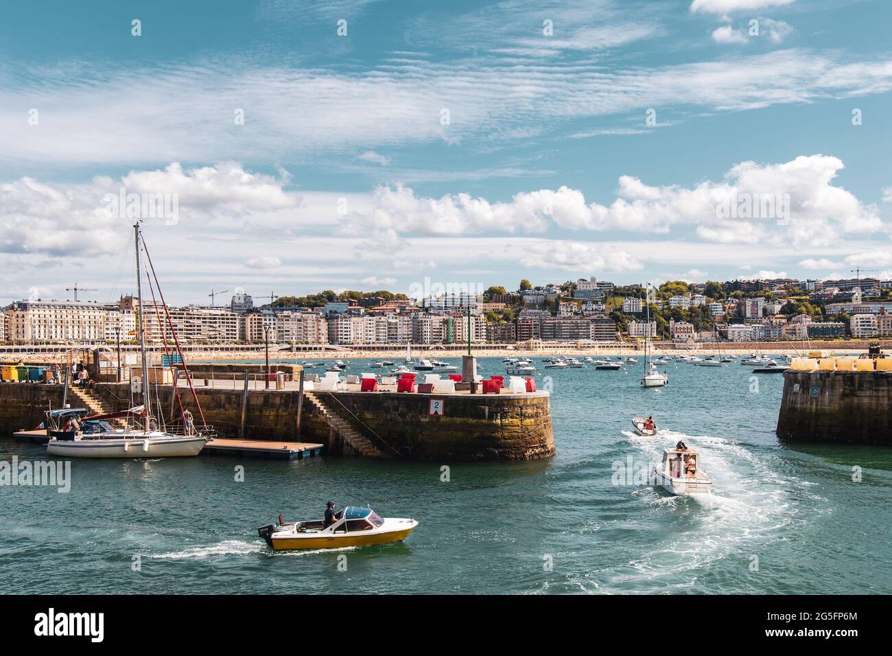 Porto Bahia de la Concha Donostia San Sebastian, Gipuzkoa, Paesi Baschi, Spagna, Europa Foto Stock