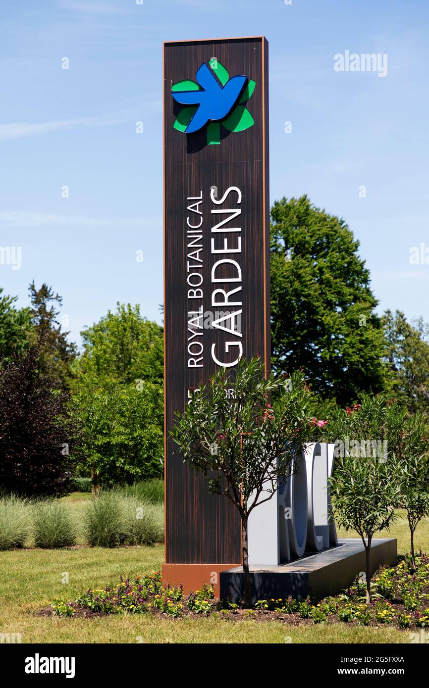 Ingresso ai Giardini di rocce del Royal Botanical Gardens in primavera, Hamilton, Ontario, Canada Foto Stock