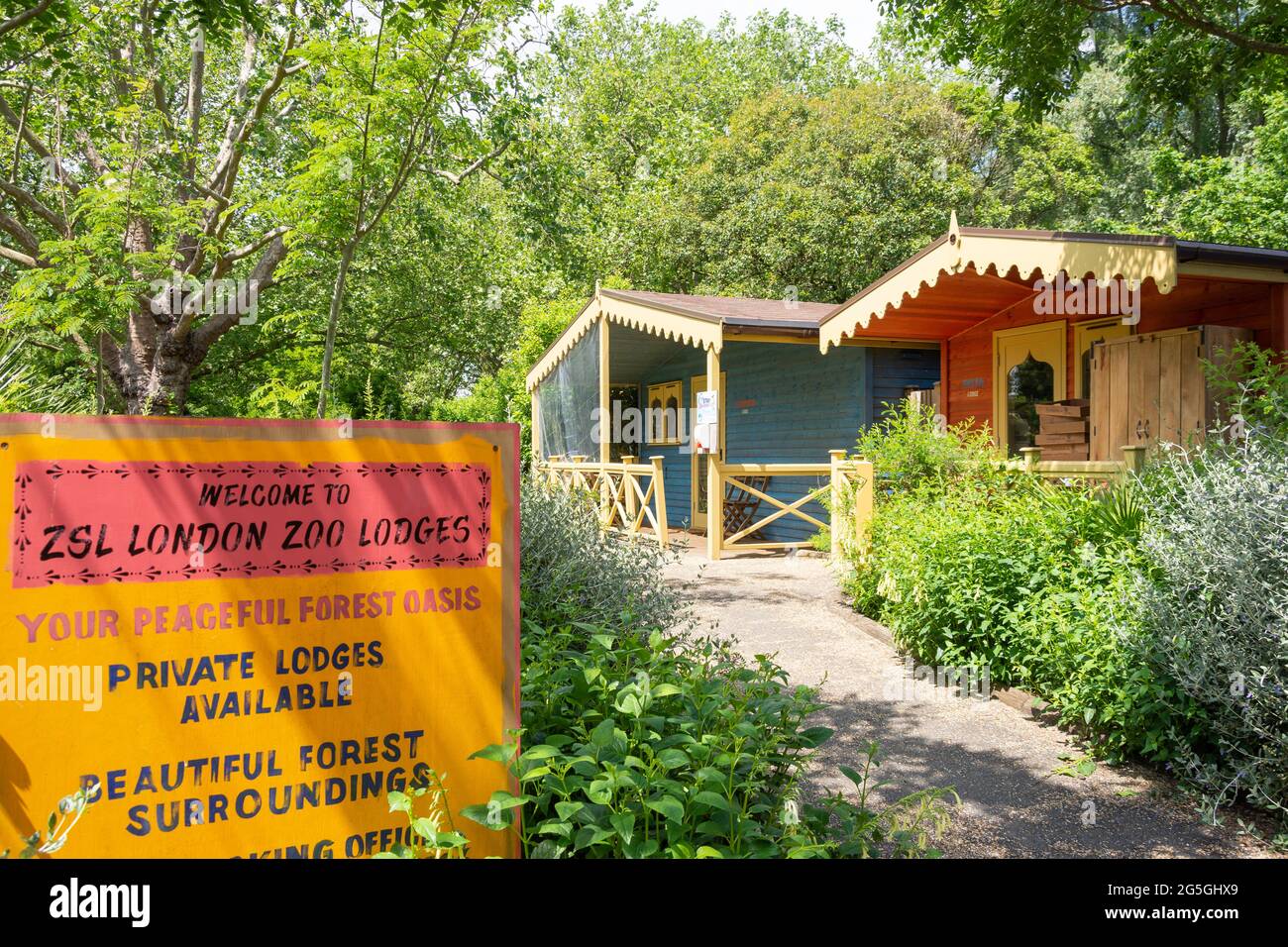 Forest Lodge allo ZSL London Zoo, Regent's Park, City of Westminster, Greater London, England, Regno Unito Foto Stock