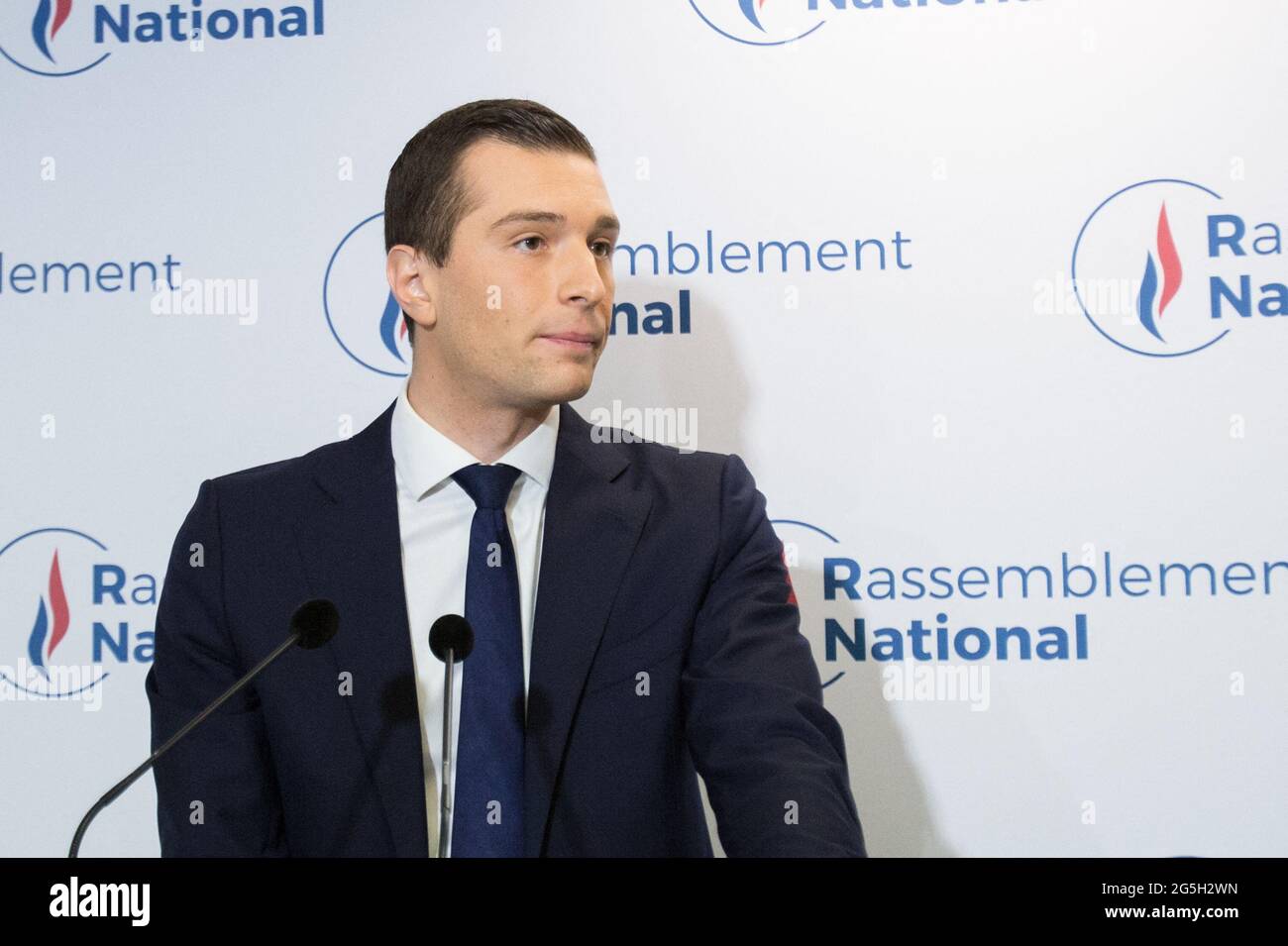 Jordan Bardella durante la serata elettorale del secondo turno delle elezioni regionali e dipartimentali presso la sede del Rassemblement National il 28 giugno 2021 a Parigi, Francia. Foto di Nasser Berzane/ABACAPRESS.COM Foto Stock